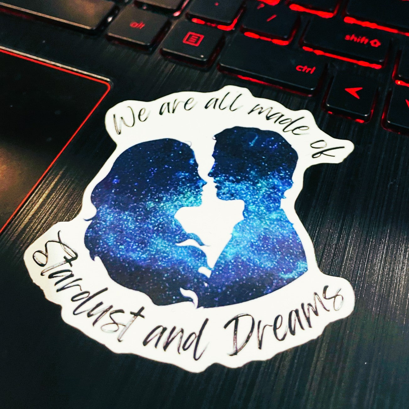 Sticker - Couple Silhouette - Stardust and Dreams
