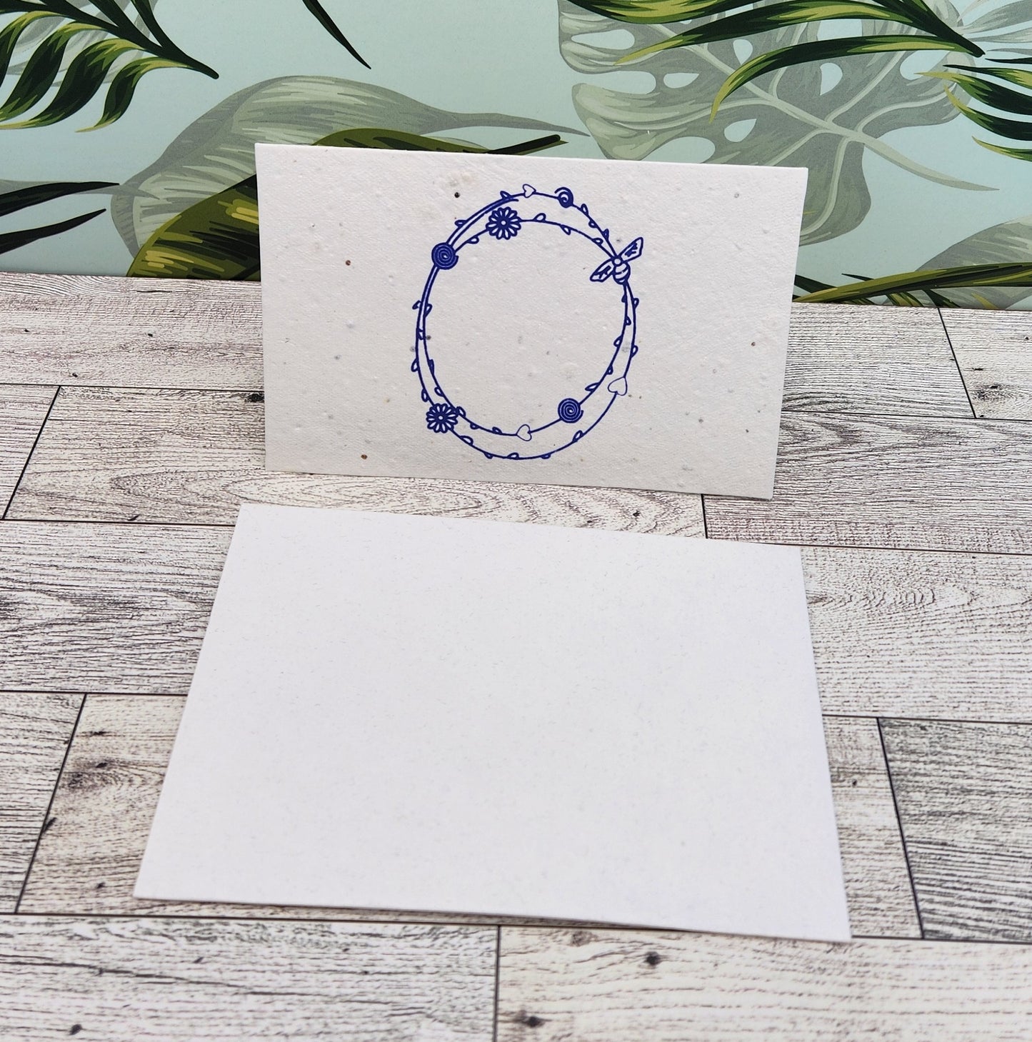 Handmade 4x6 Blank Inside Card - Wildflower Seed Embedded Paper - Vine with Bee Design
