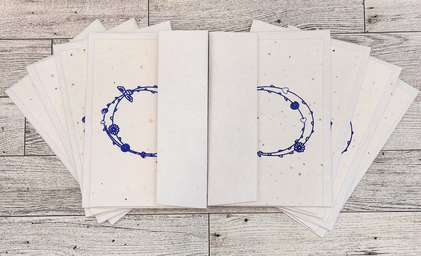 Handmade 4x6 Blank Inside Card - Wildflower Seed Embedded Paper - Vine with Bee Design